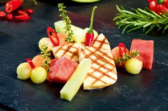 Gegrillter Halloumi mit Melone - von Nelson Müller